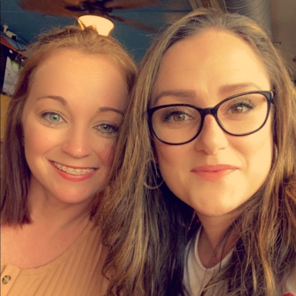 Meet your Posher, Shelby - Picture 1 of 1